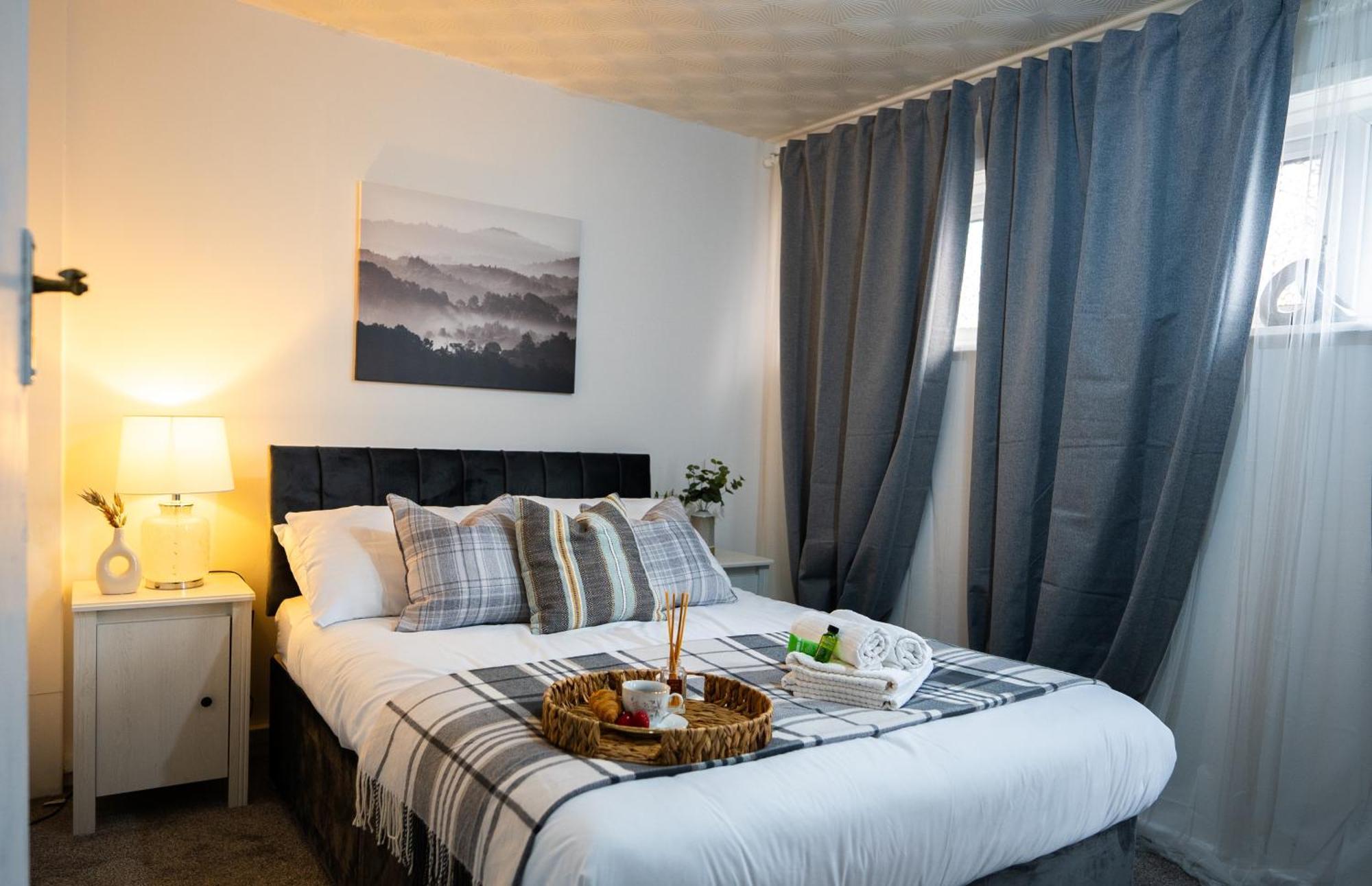 Arena Apartment With Balcony Birmingham Exterior photo